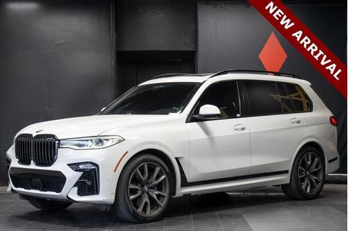 2020 BMW X7 M50i