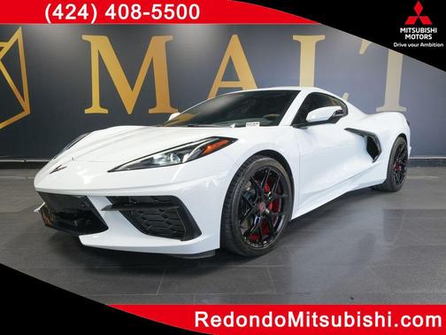 Arctic White 2024 Chevrolet Corvette Stingray w/3LT