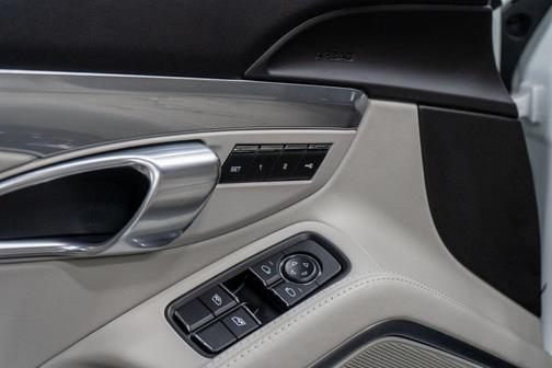 2018 Porsche 718 Boxster GTS