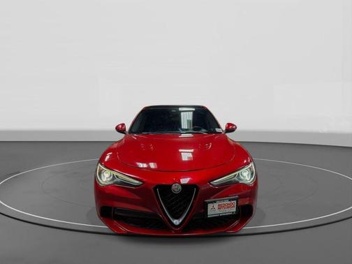 Rosso Competizione Tri-Coat 2019 Alfa Romeo Stelvio Quadrifoglio