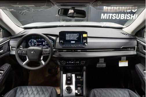 2025 Mitsubishi Outlander PHEV SEL