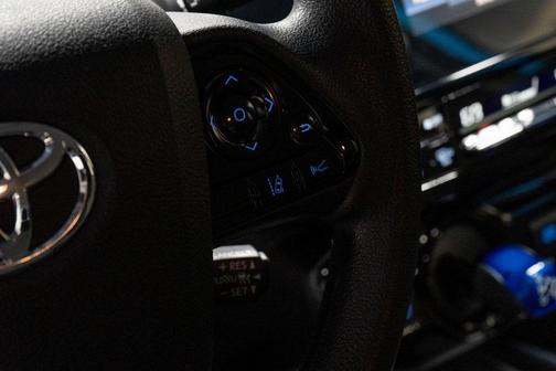 2019 Toyota Prius LE