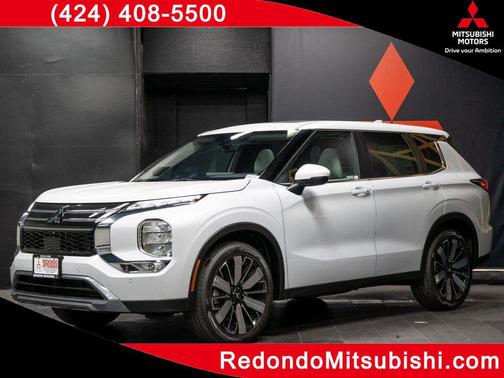 White Diamond 2026 Mitsubishi Outlander SE 1.5T 2WD