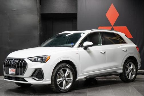2020 Audi Q3 45 S line Premium
