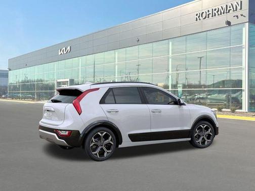 2025 Kia Niro SX Touring