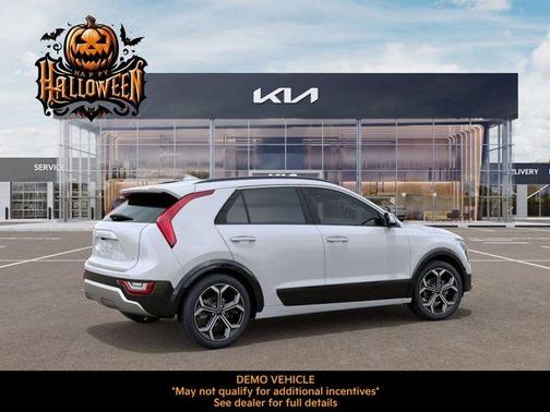 2025 Kia Niro SX Touring