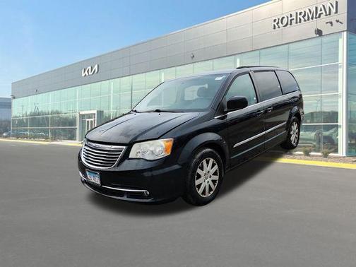 2013 Chrysler Town & Country Touring