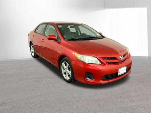 2011 Toyota Corolla LE