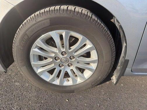 2015 Toyota Sienna XLE