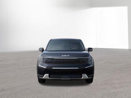 2026 Kia EV9 Light Long Range