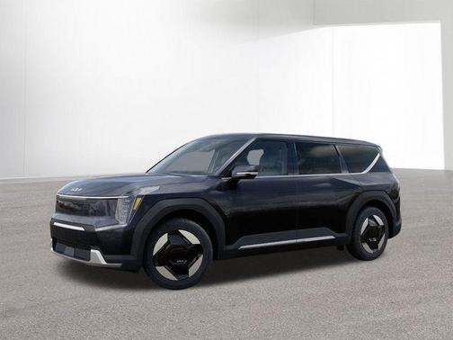 2026 Kia EV9 Light Long Range