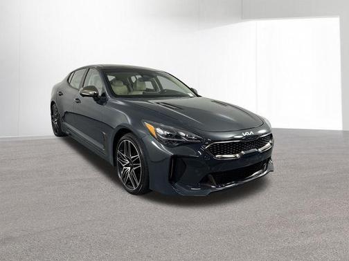 Ascot Green 2023 Kia Stinger GT2