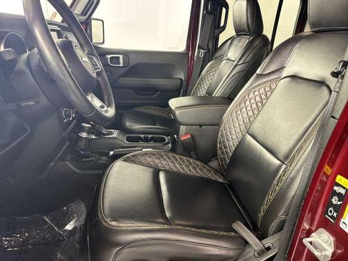 Snazzberry Pearlcoat 2021 Jeep Wrangler Unlimited Sahara Altitude