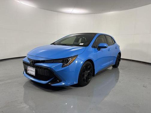Blue Flame 2019 Toyota Corolla Hatchback SE