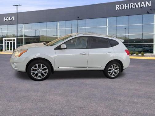 Pearl White 2013 Nissan Rogue SV w/SL Pkg