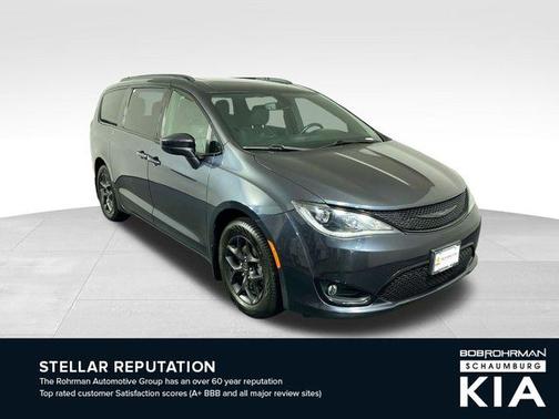 2020 Chrysler Pacifica Touring-L Plus