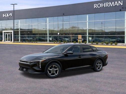 Aurora Black Pearl 2026 Kia K4 LX