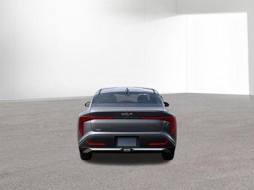 2026 Kia K4 