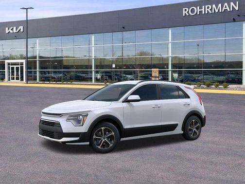 Snow White Pearl 2026 Kia Niro LX