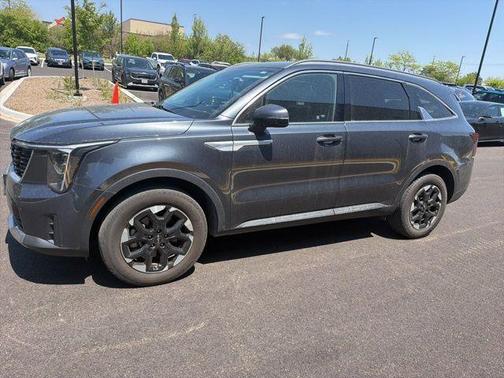 Gravity Gray 2024 Kia Sorento S