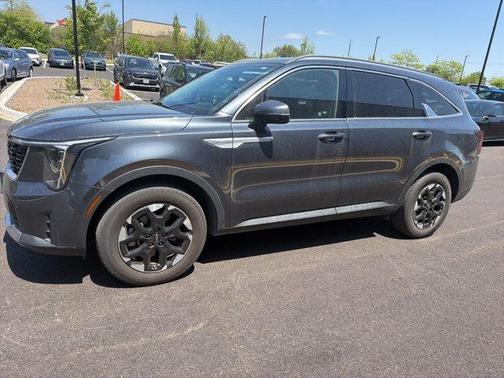 Gravity Gray 2024 Kia Sorento S