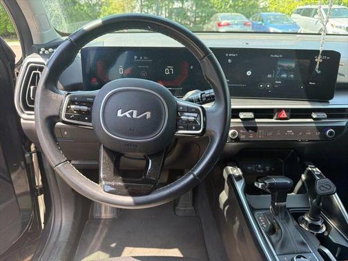 Gravity Gray 2024 Kia Sorento S