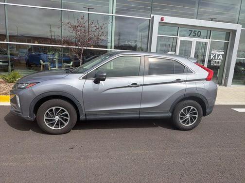 Mercury Gray Metallic 2020 Mitsubishi Eclipse Cross ES