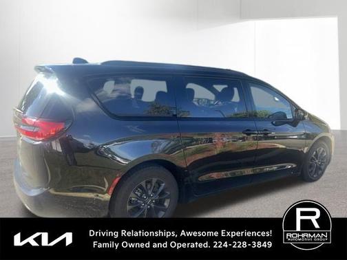 2021 Chrysler Pacifica Touring