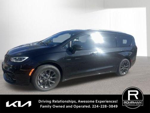 2021 Chrysler Pacifica Touring