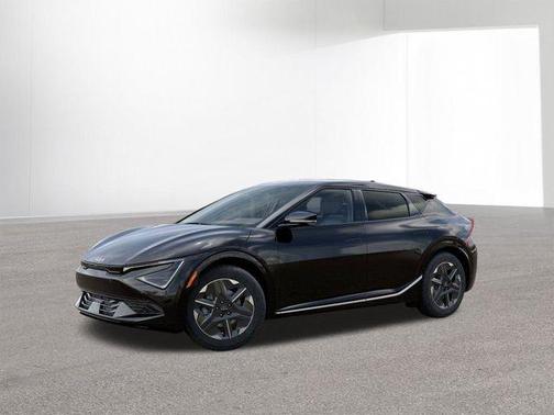 2025 Kia EV6 Light Long Range