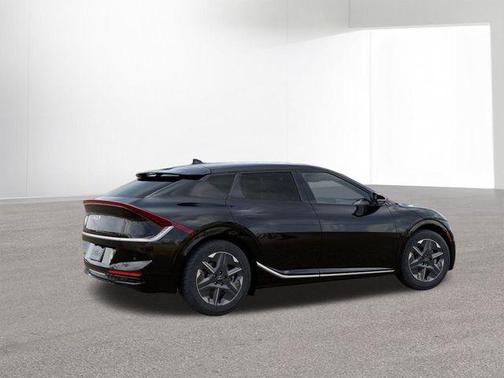 2025 Kia EV6 Light Long Range