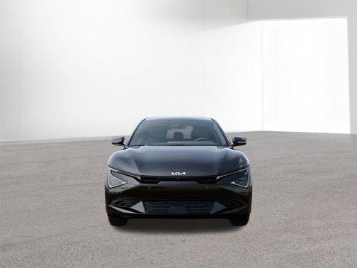 2025 Kia EV6 Light Long Range