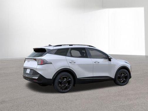 Glacial White Pearl 2026 Kia Sportage X-Line
