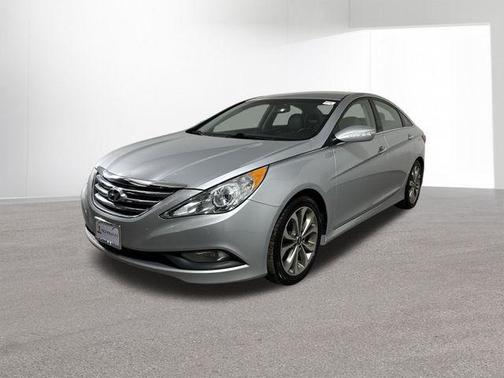 2014 Hyundai SONATA SE