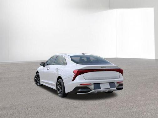 2026 Kia K5 LXS