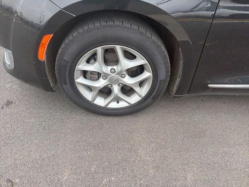 2019 Chrysler Pacifica Touring-L Plus