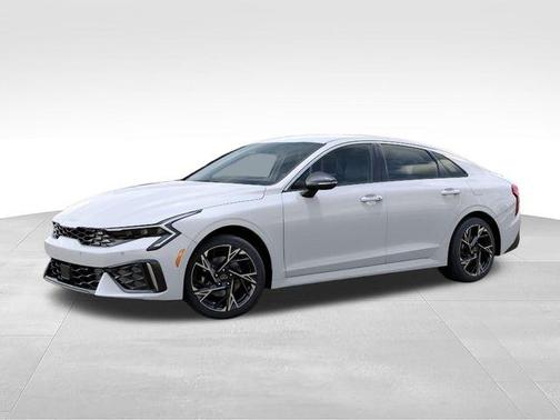 Snow White Pearl 2026 Kia K5 GT-Line