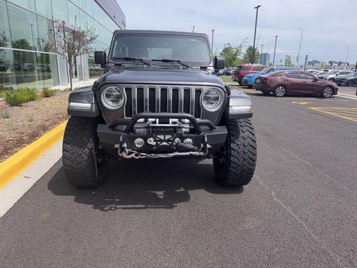 Granite Crystal Clearcoat Metallic 2020 Jeep Wrangler Unlimited Sahara
