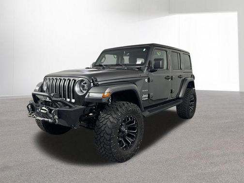 Granite Crystal Clearcoat Metallic 2020 Jeep Wrangler Unlimited Sahara