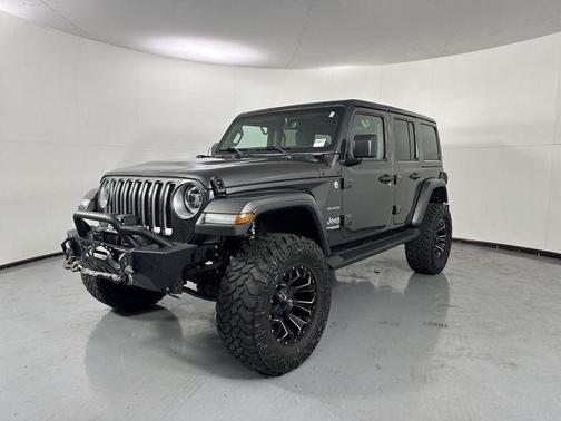 Granite Crystal Clearcoat Metallic 2020 Jeep Wrangler Unlimited Sahara