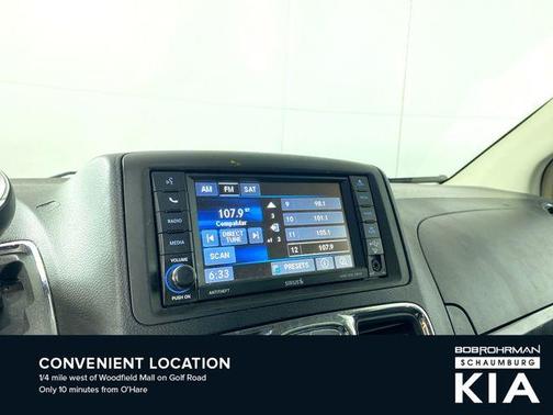 2014 Chrysler Town & Country Touring
