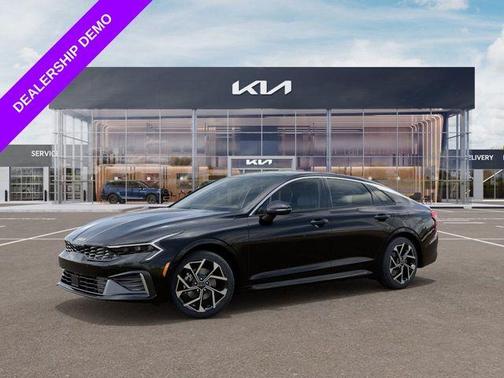 2025 Kia K5 EX