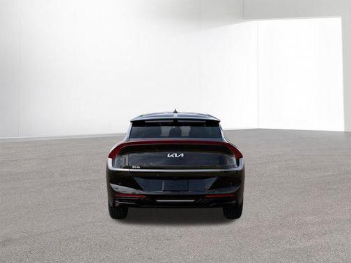 2025 Kia EV6 Light Long Range