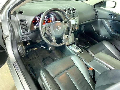 2011 Nissan Altima 3.5 SR