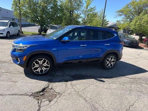 Neptune Blue 2023 Kia Seltos SX