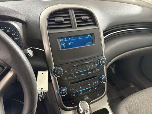 2015 Chevrolet Malibu 1LS