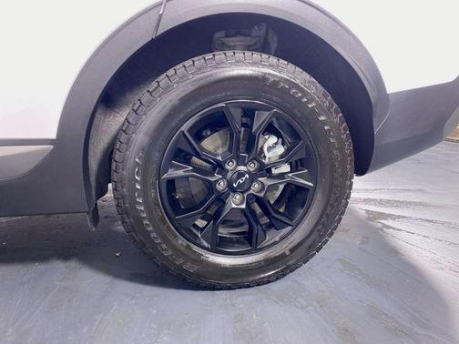 2024 Kia Sportage X-Pro