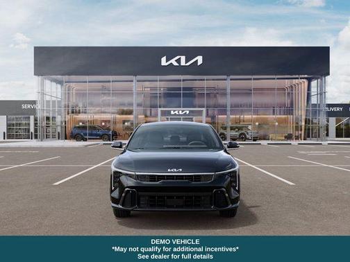 2025 Kia K4 GT-Line