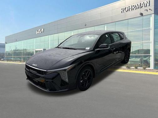 Aurora Black Pearl 2026 Kia K4 GT-LINE