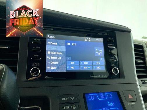 2019 Toyota Sienna XLE